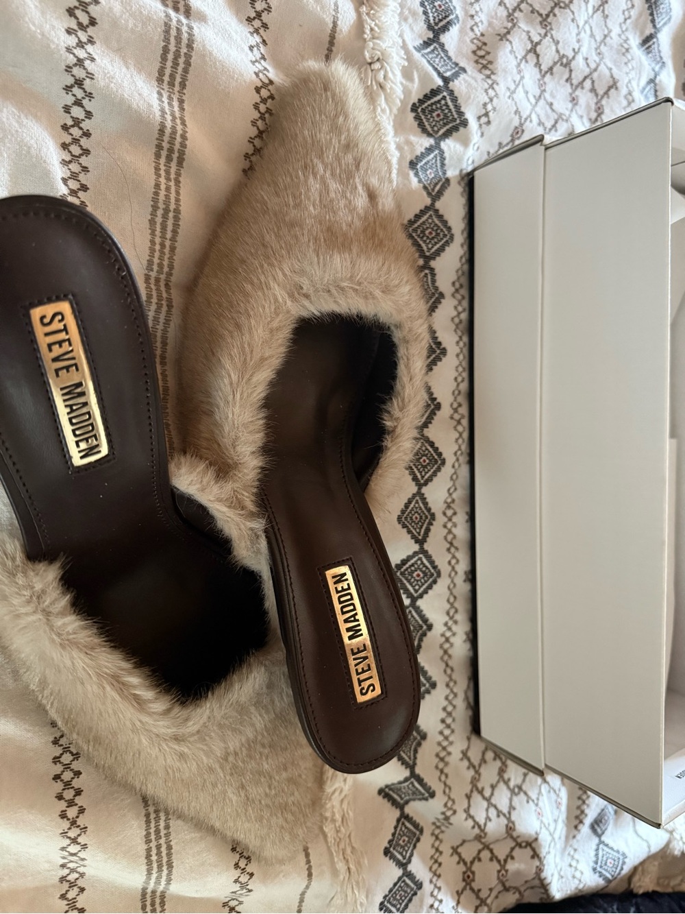 Steve Madden Beige Faux-Fur Slide Mules